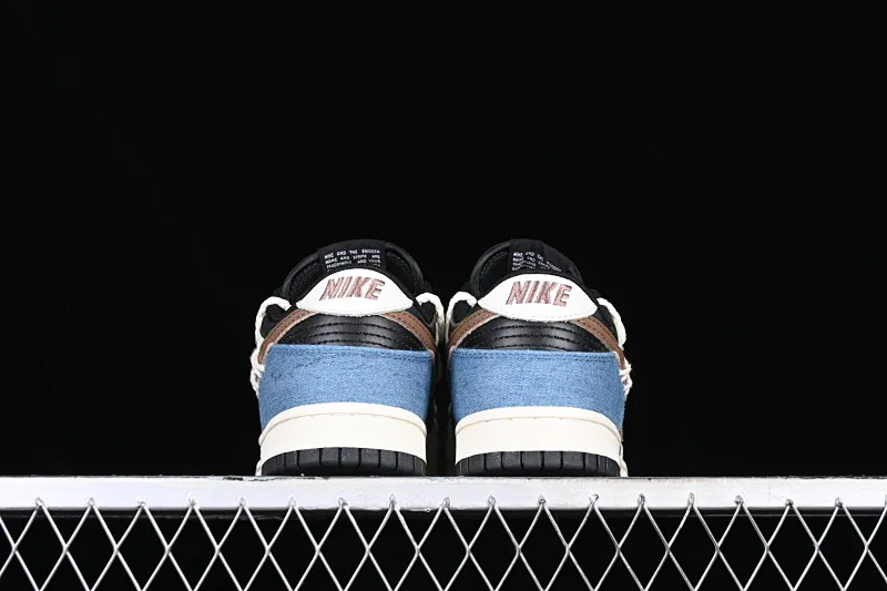 All Categories Nk SB Dunk Series Nk SB Dunk Low Low-top sneakers Nk Dunk Low College style Denim deconstruction Hand-stitched Customized SB strap low-top casual sneakers DD1391-100